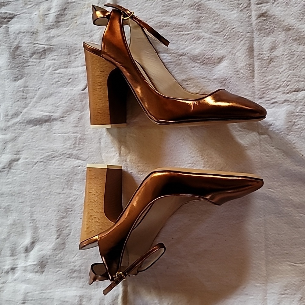 Chloe Sandals, Size 37.5, Copper Leather - Picture 4 of 5